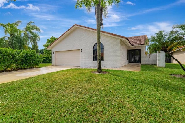 1 of 50 - 19599 Sea Pines Way, Boca Raton, FL