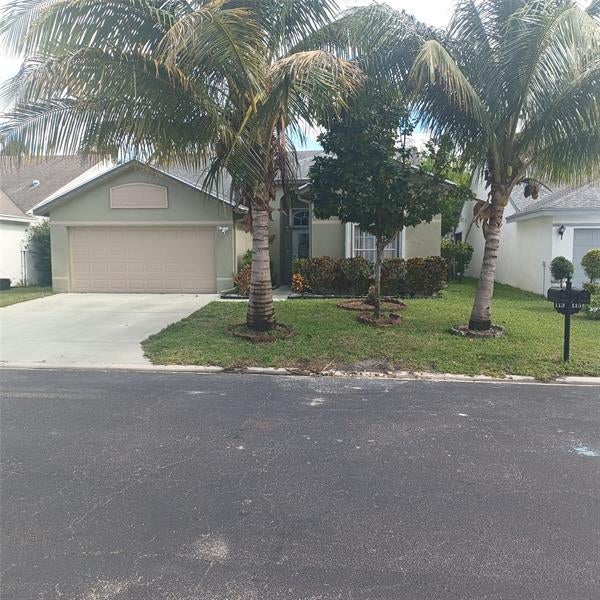 113 Cypress Ln, Royal Palm Beach