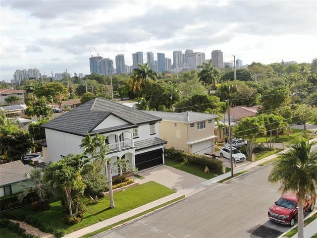 4 of 68 - 909 Mango Isle, Fort Lauderdale, FL