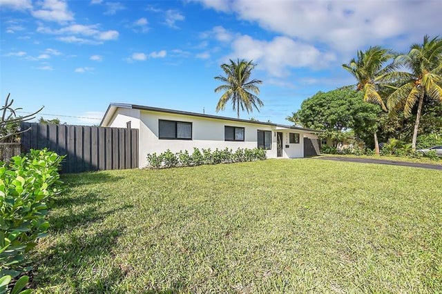 4 of 53 - 1313 Se 2nd Ave, Deerfield Beach, FL