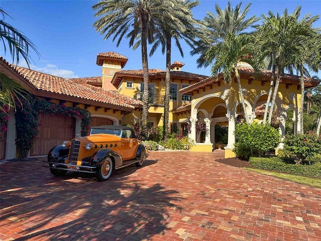 4 of 99 - 4089 Se Old Saint Lucie Blvd, Stuart, FL