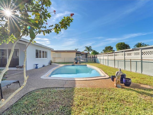 2 of 37 - 8711 Nw 18th St, Pembroke Pines, FL