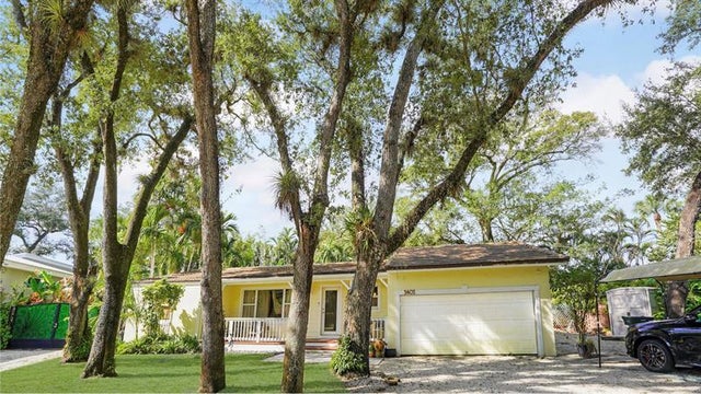 2 of 11 - 1401 Sw 15th Ave, Fort Lauderdale, FL