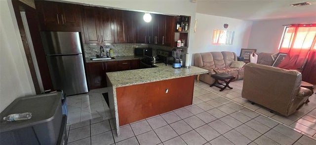 3 of 16 - 6103 Fletcher St, Hollywood, FL