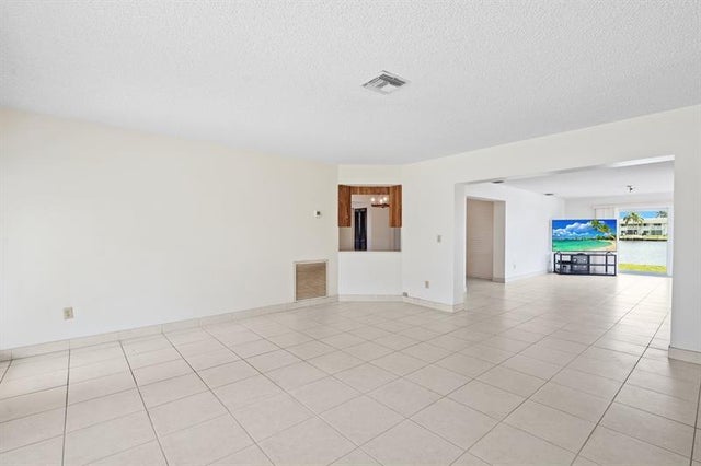 5 of 16 - 248 Se 4th Ave, Pompano Beach, FL