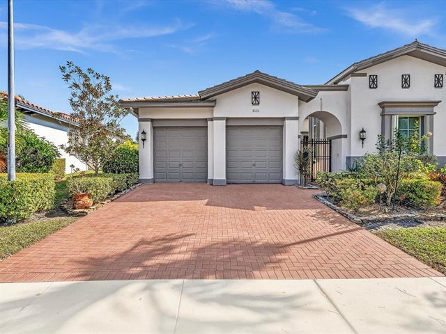 2 of 48 - 8122 Nw 109th Ln, Parkland, FL
