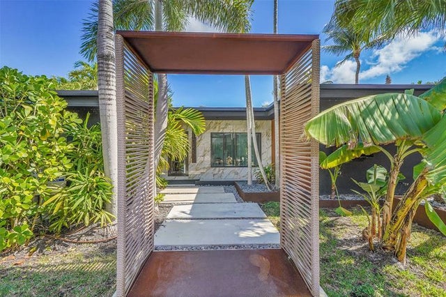 2 of 71 - 1232 Ne 17th Way, Fort Lauderdale, FL