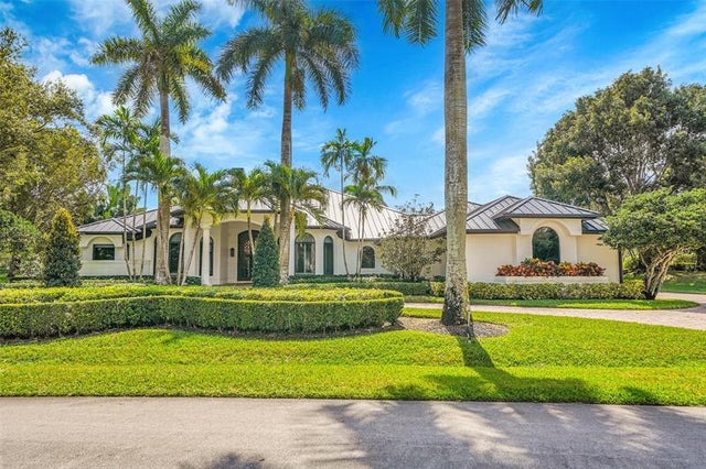 1 of 98 - 3600 Paddock Rd, Weston, FL