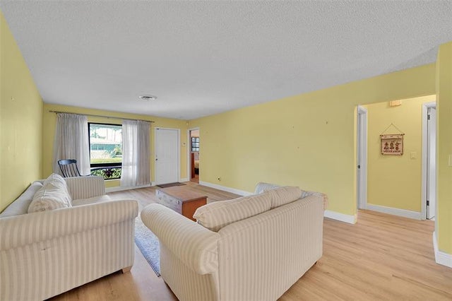 5 of 34 - 238 Se 3rd St, Dania, FL