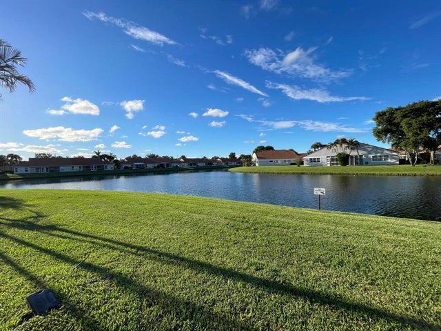 3 of 42 - 8045 Clear Shores Cir, Delray Beach, FL