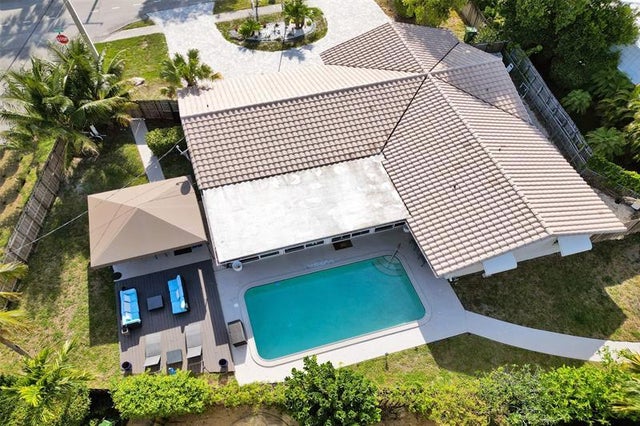 4100 Bayview Dr, Fort Lauderdale