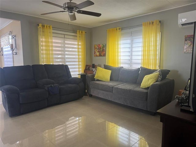 5 of 31 - 2301 Sw 86th Ter, Davie, FL