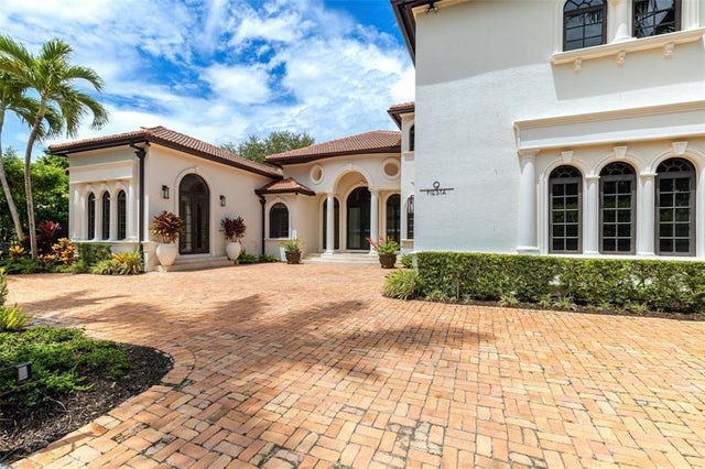 2 of 68 - 9 Fiesta Way, Fort Lauderdale, FL
