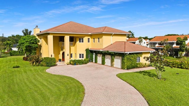 2 of 47 - 11621 Sw 1st St, Plantation, FL