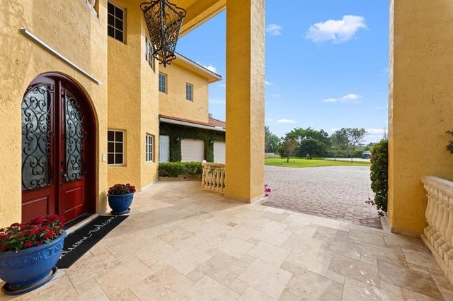4 of 47 - 11621 Sw 1st St, Plantation, FL