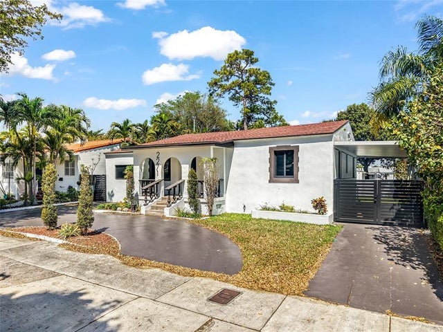 2 of 32 - 2271 Sw 19th Ter, Miami, FL