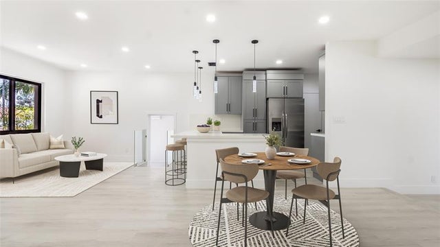 5 of 32 - 2271 Sw 19th Ter, Miami, FL
