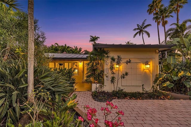 1 of 40 - 1600 Ne 16th St, Fort Lauderdale, FL