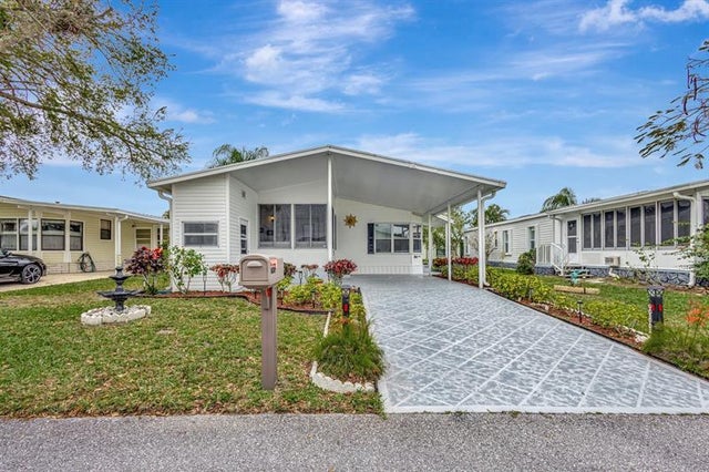 1 of 21 - 14359 Cancun Avenue, Fort Pierce, FL
