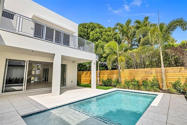 3 of 63 - 1504 Ne 6th Ct, Fort Lauderdale, FL