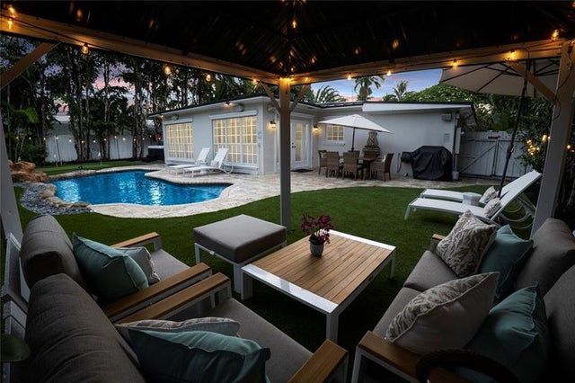 3 of 39 - 710 Ne 16th Ave, Fort Lauderdale, FL