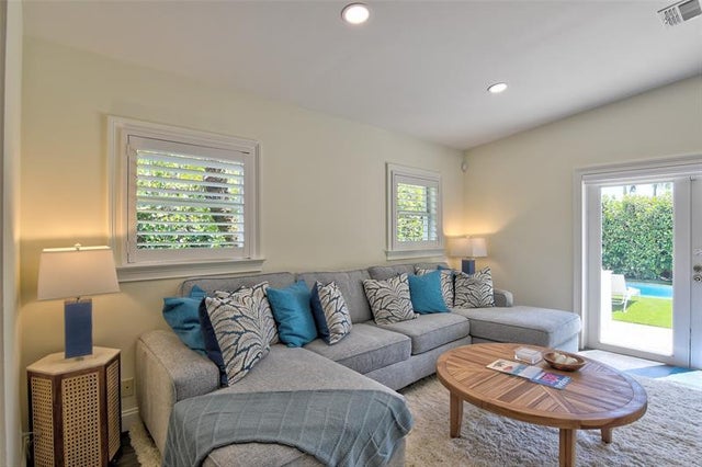 3 of 35 - 518 Ne 13th Ave, Fort Lauderdale, FL