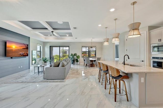 4 of 54 - 2644 Primrose Pl, Fort Lauderdale, FL