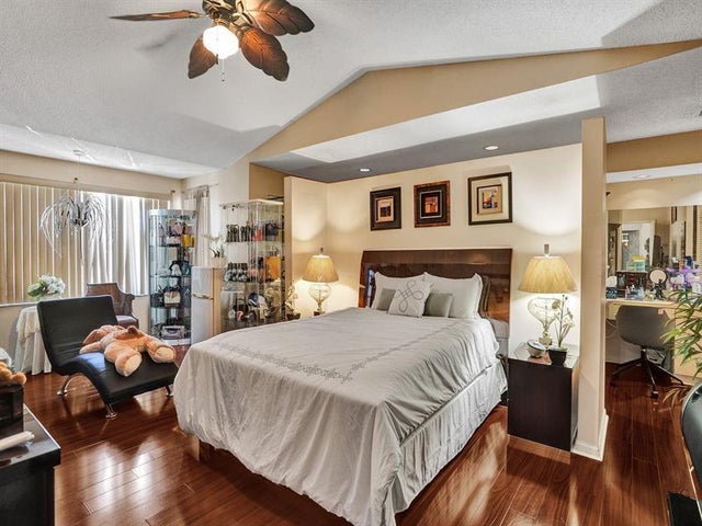 5 of 12 - 4224 Nw 56th Dr, Coconut Creek, FL