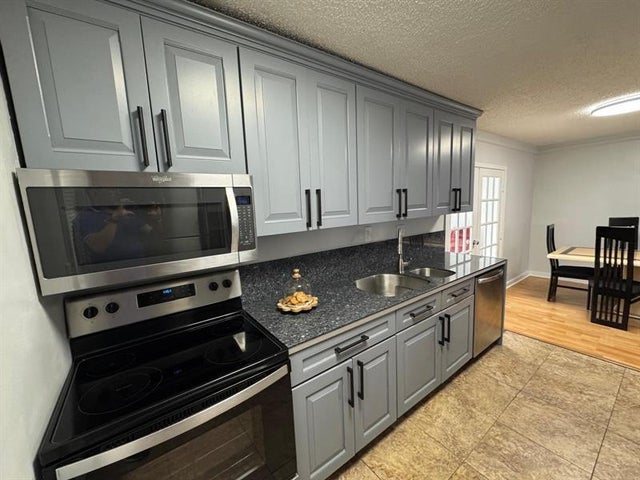 5 of 51 - 6100 Ne 4th Ave, Fort Lauderdale, FL