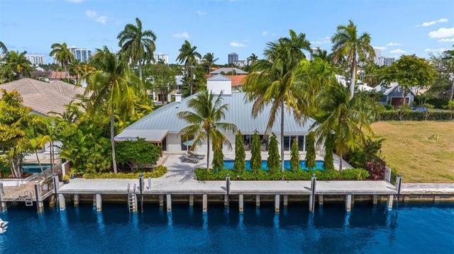 2 of 64 - 615 3rd Key Dr, Fort Lauderdale, FL