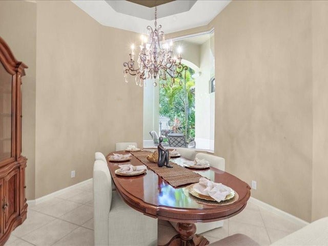 4 of 33 - 6543 Nw 105th Ter, Parkland, FL