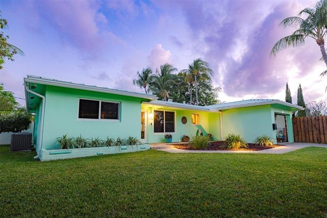 5 of 45 - 1924 Ne 18th St, Fort Lauderdale, FL
