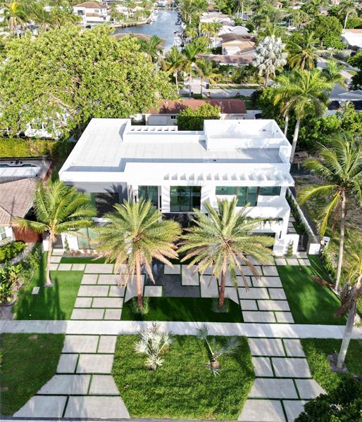 3 of 92 - 5001 Ne 27th Ave, Lighthouse Point, FL