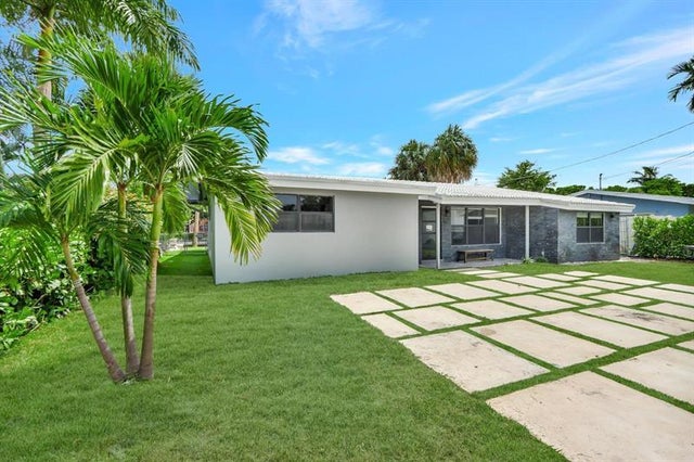 3 of 32 - 400 Nw 20th Street, Wilton Manors, FL