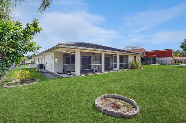 5 of 31 - 109 Rivera Ave, Royal Palm Beach, FL
