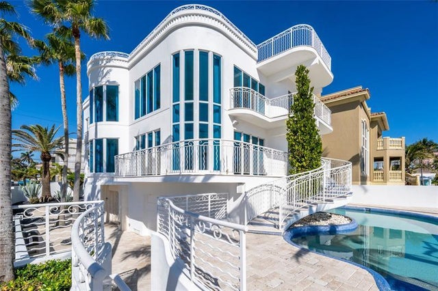1 of 96 - 1525 N Fort Lauderdale Beach Blvd, Fort Lauderdale, FL