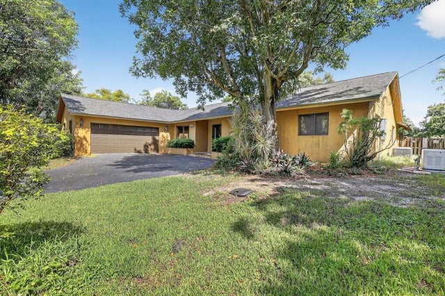 3 of 66 - 14755 Sw 18th Ct, Davie, FL