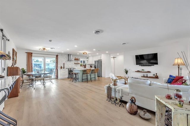 2 of 39 - 1611 Sw 3rd Ave, Pompano Beach, FL