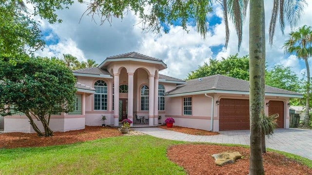 1 of 40 - 11430 Nw 18th St, Plantation, FL