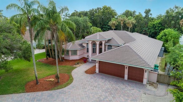 3 of 40 - 11430 Nw 18th St, Plantation, FL