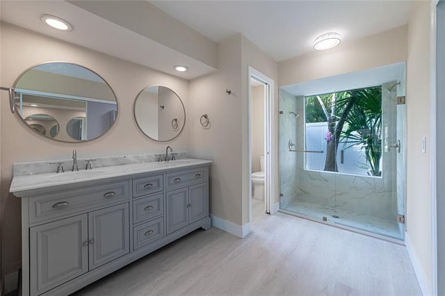 1 of 33 - 2614 Se Export Ave, Port St. Lucie, FL