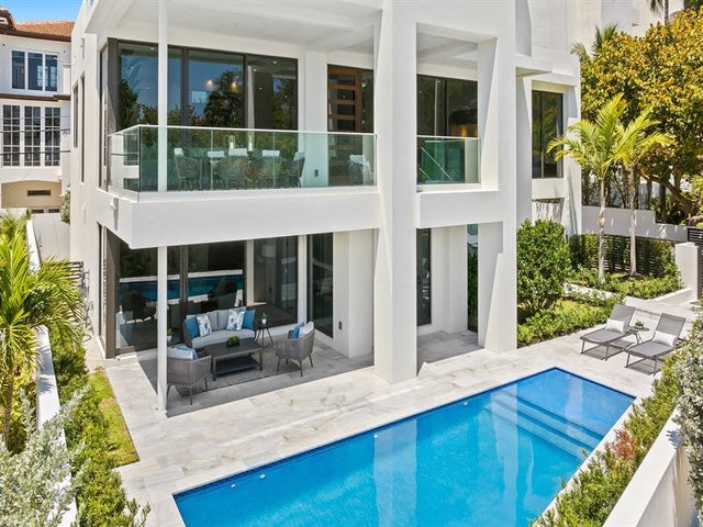 5 of 69 - 1813 N Fort Lauderdale Beach Blvd, Fort Lauderdale, FL