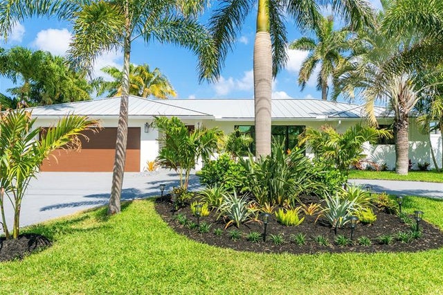 4 of 53 - 4440 Ne 26th Ave, Lighthouse Point, FL