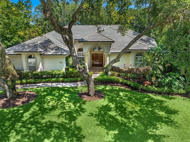 1 of 37 - 530 Marbrisa Dr, Indian River Shores, FL