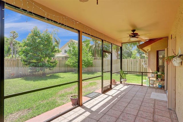 5 of 65 - 2565 Kerry Dr, Cooper City, FL