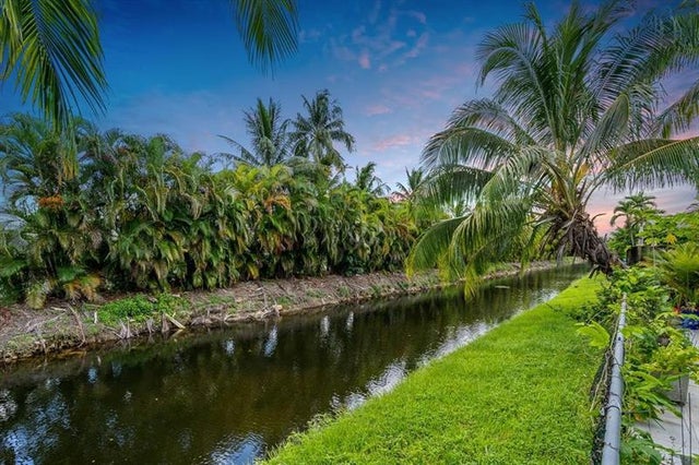5 of 58 - 9816 Nw 51 Te, Doral, FL