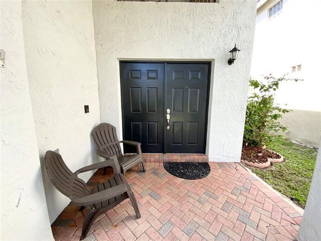 2 of 62 - 11182 Nw 34th Ct, Coral Springs, FL