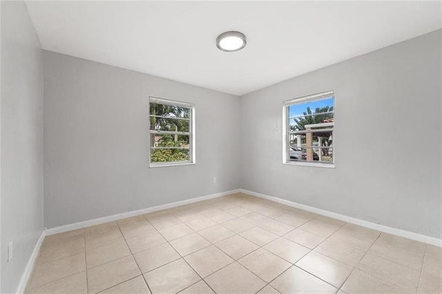 3 of 29 - 1230 Nw 84th Ter, Miami, FL