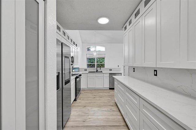 4 of 34 - 4819 Nw 53rd Cir, Coconut Creek, FL
