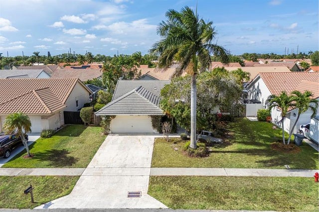 2 of 19 - 9537 Majestic Way, Boynton Beach, FL